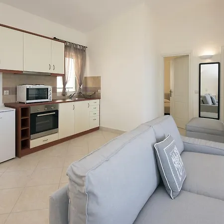 Homes Corfu * Glifada
