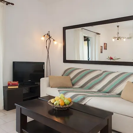Homes Corfu Γλυφάδα