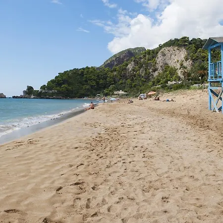 Homes Corfu * Γλυφάδα